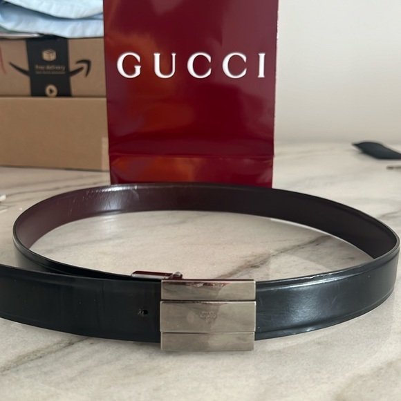 Men’s GUCCI REVERSIBLE BELT SIZE 90 BLACK & BROWN LEATHER 114975 LEATHER BELT - Picture 1 of 4